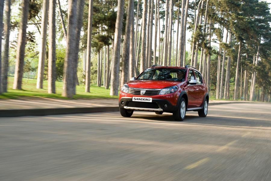  Dacia Sandero Stepway 2009 года  (фото 4 из 45)